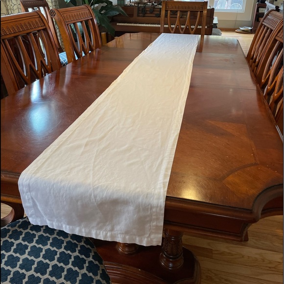Solino Home Cotton Linen Table Runner – 14 x 108 Inch, White Table Runner - Picture 3 of 14